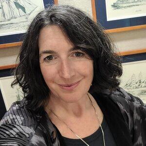 Meet your Posher, Andrea